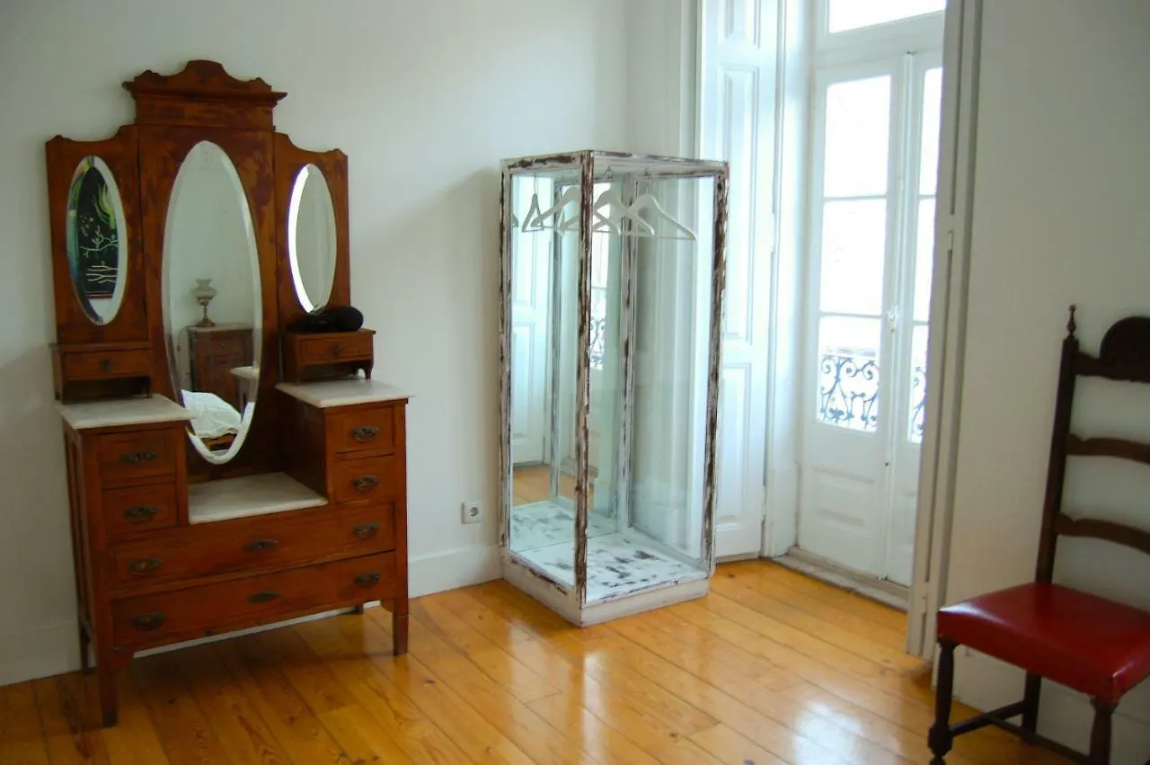 Largo Residencias Guest House Lisbon